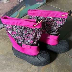 Girls snow boots